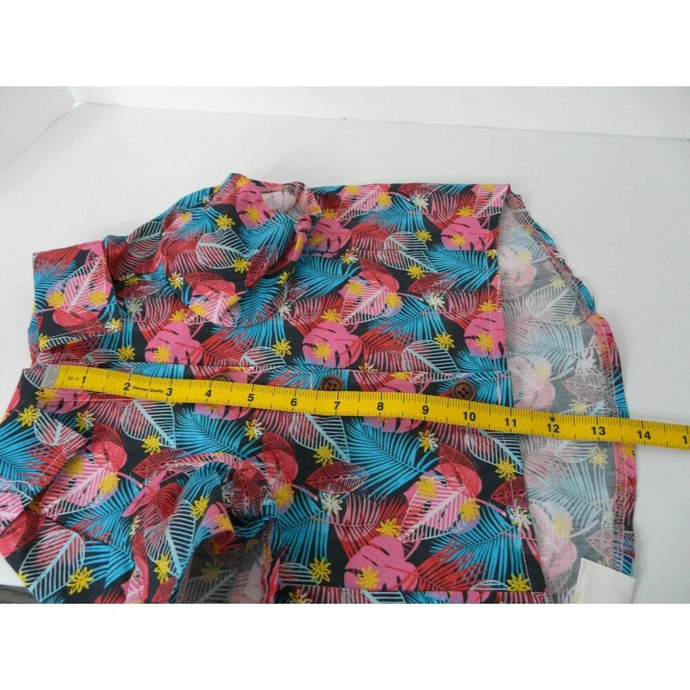 Hawaiian Dog Shirt M Leaf Print with Faux Button Closure Colorful